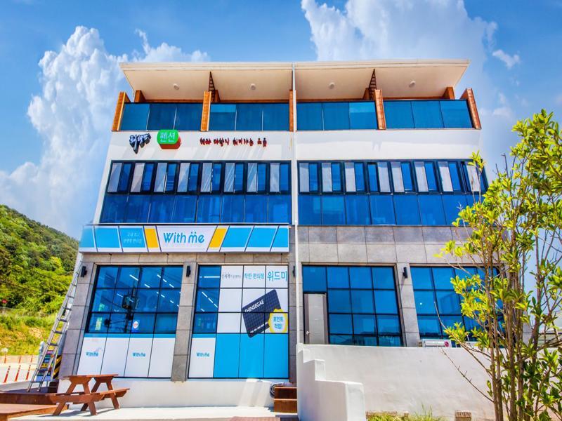 Geoje Haebaram Pension Exterior photo