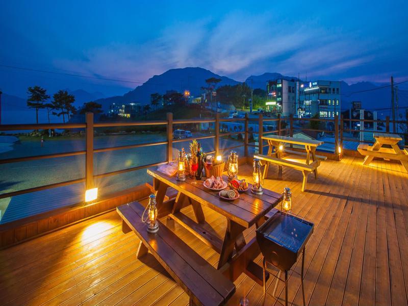 Geoje Haebaram Pension Exterior photo